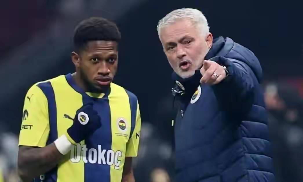 米乐娱乐平台关键时刻本菲卡调整名单以备国王杯，临场应变环节打磨，球迷炸锅，临场指挥获称赞的简单介绍