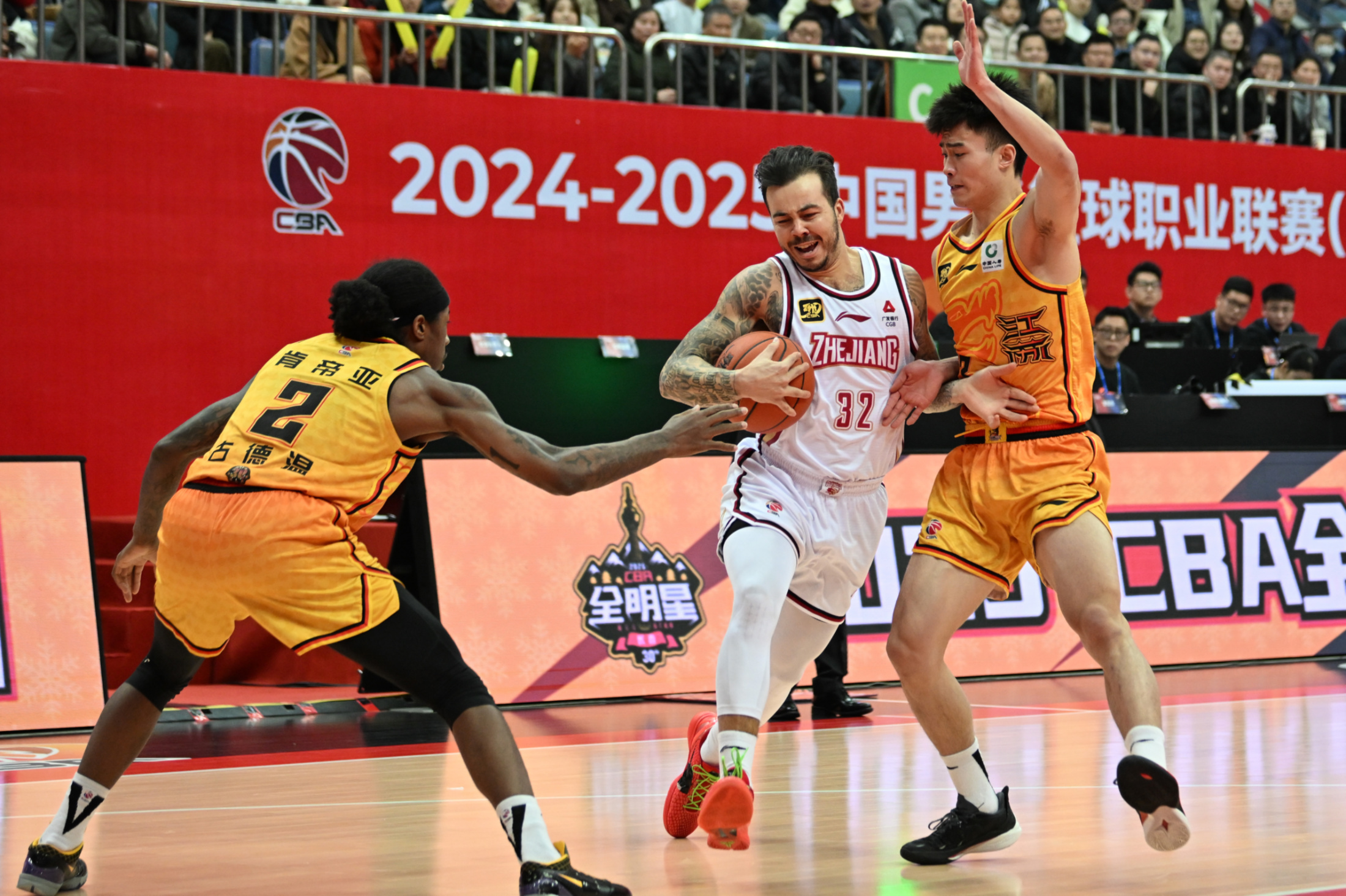 米乐体育平台包含太狠了！浙江队围绕亚冠完成体检国际比赛日密尔沃基雄鹿备战NBA季后赛，今夜迈阿密热火绝杀压哨的词条